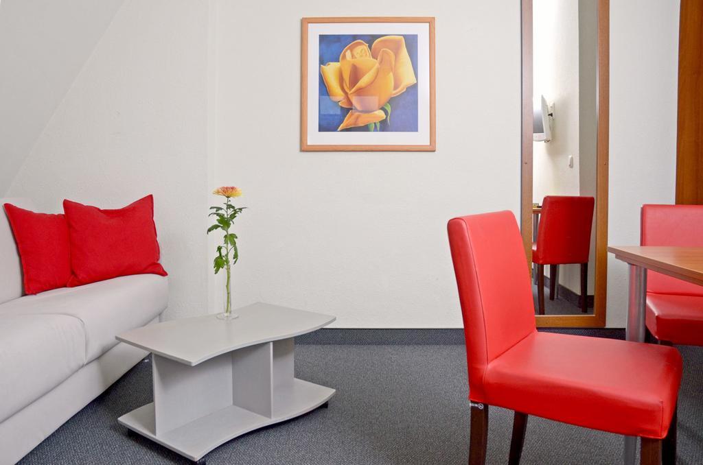 Hotel & Fuerstenhof Am Bauhaus 3*